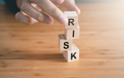 Tem xác thực điện tử kiểm soát rủi ro trong lưu thông hàng hóa