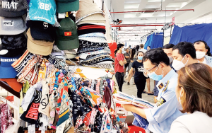 Vấn nạn hàng giả tràn lan, doanh nghiệp đối diện với “trăm’’ nỗi lo